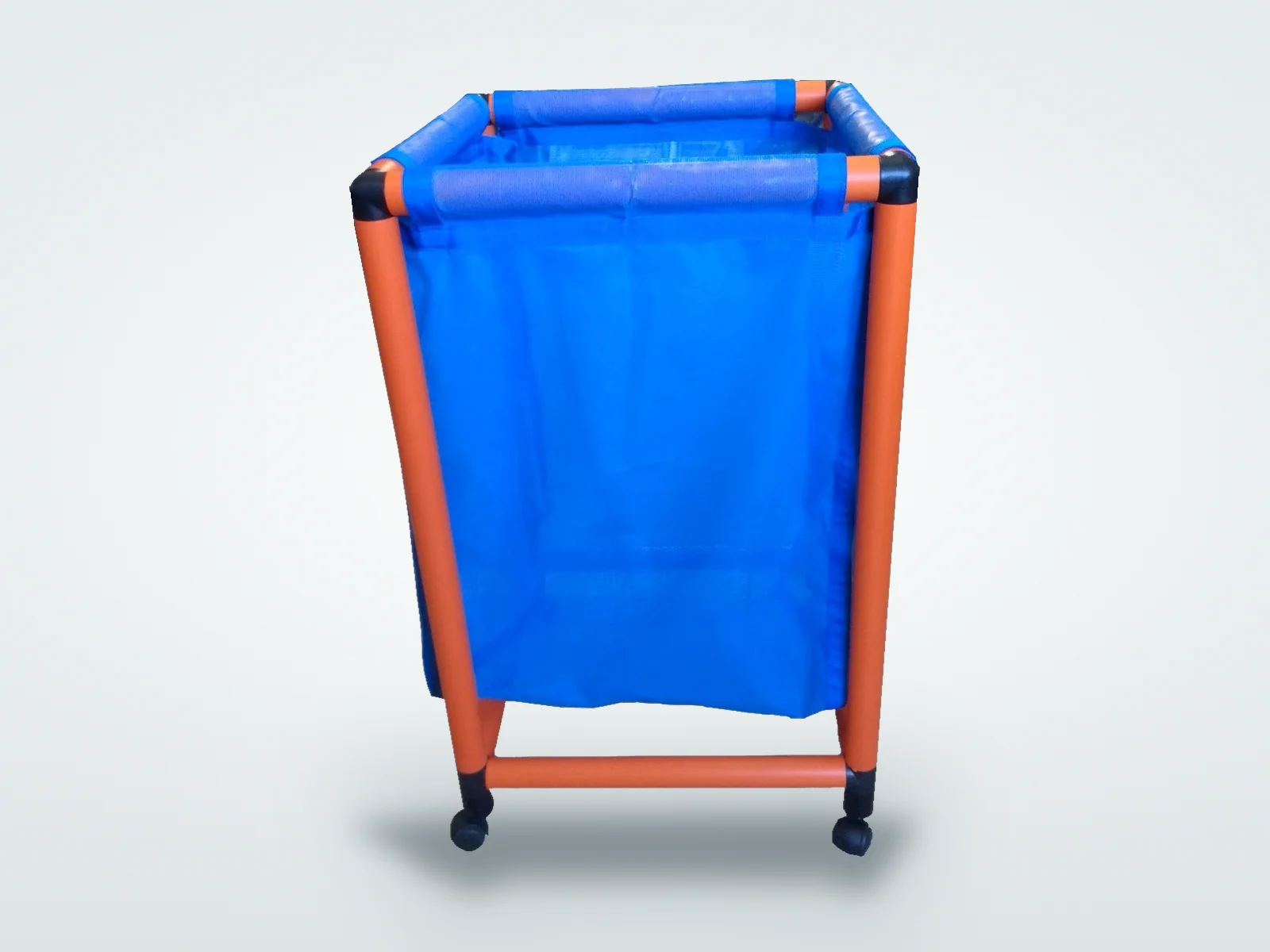 Carrinho com tela azul Floty para guardar acessórios de piscina