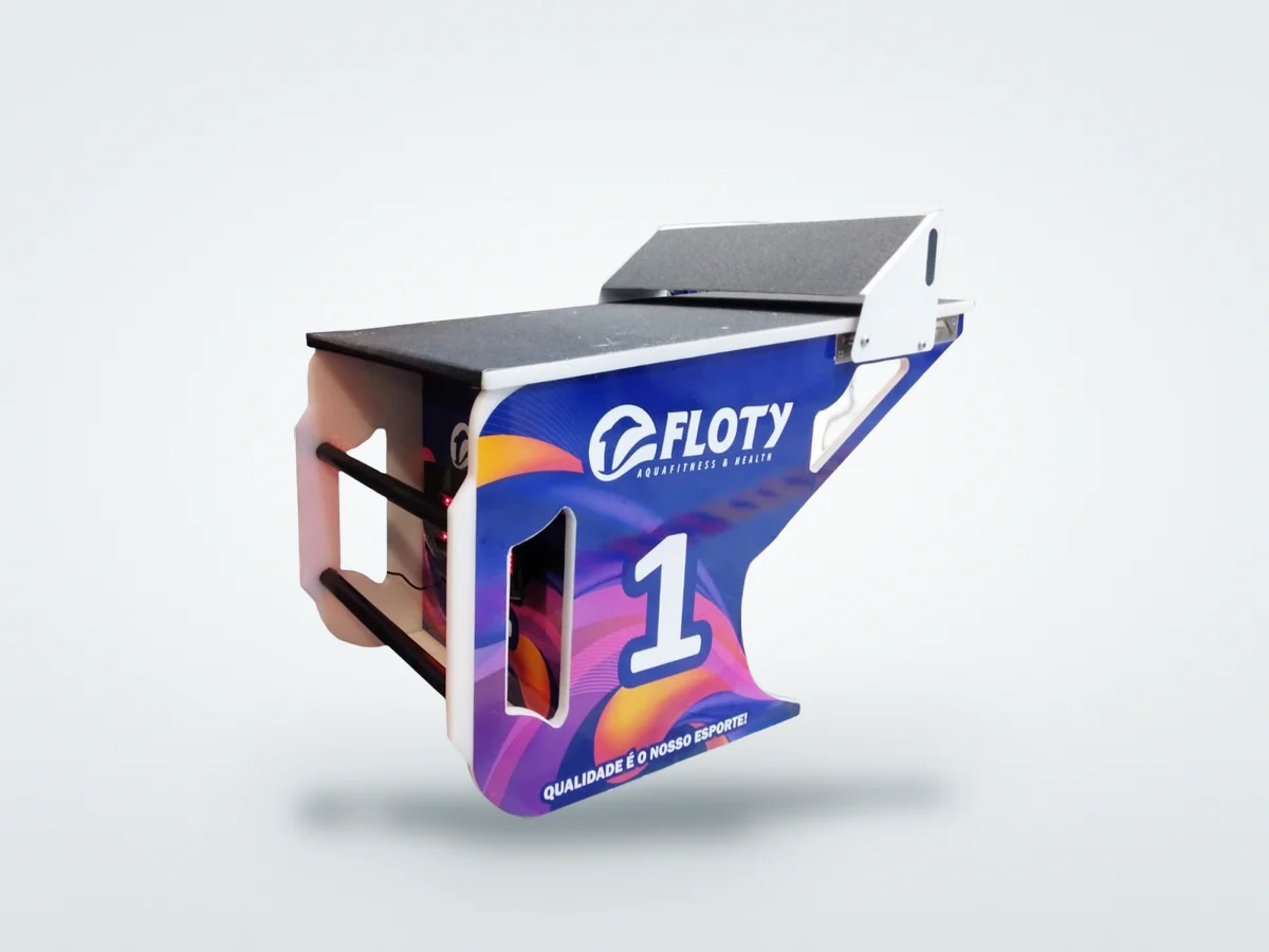 Bloco de partida Tokyo Floty, com rampa em inox e arte personalizada