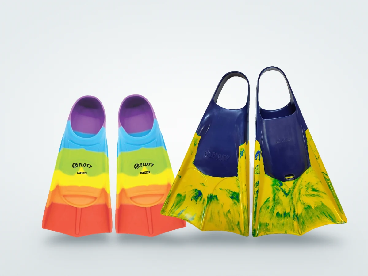 Nadadeiras Floty: par infantil colorido em silicone e par adulto de borracha